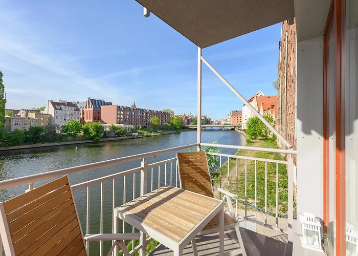 Waterlane Island Hostel&Apartments